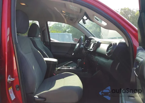 2018 Toyota Tacoma Sr V6 from USA, damaged, VIN 5TFCZ5AN6JX135454